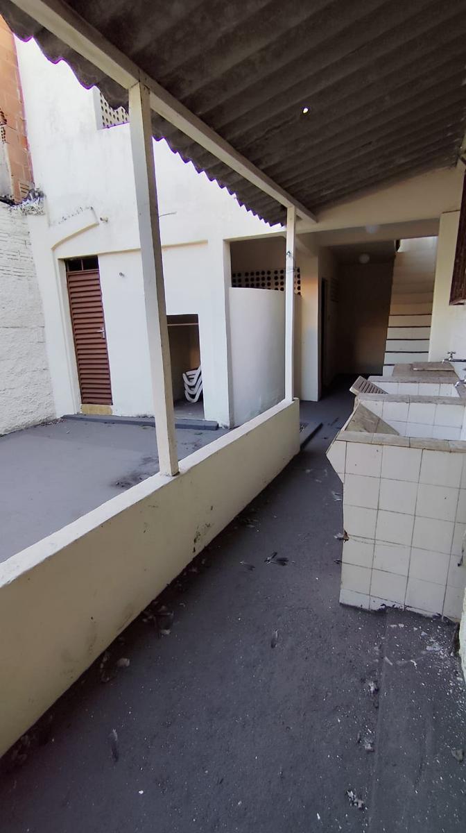 Casa, Centro, 5 Quartos, 4 Vagas, 1 Suíte