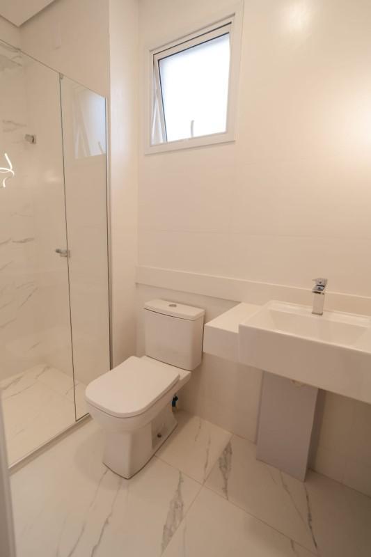 Apartamento, Sagrada Família, 2 Quartos, 2 Vagas, 1 Suíte