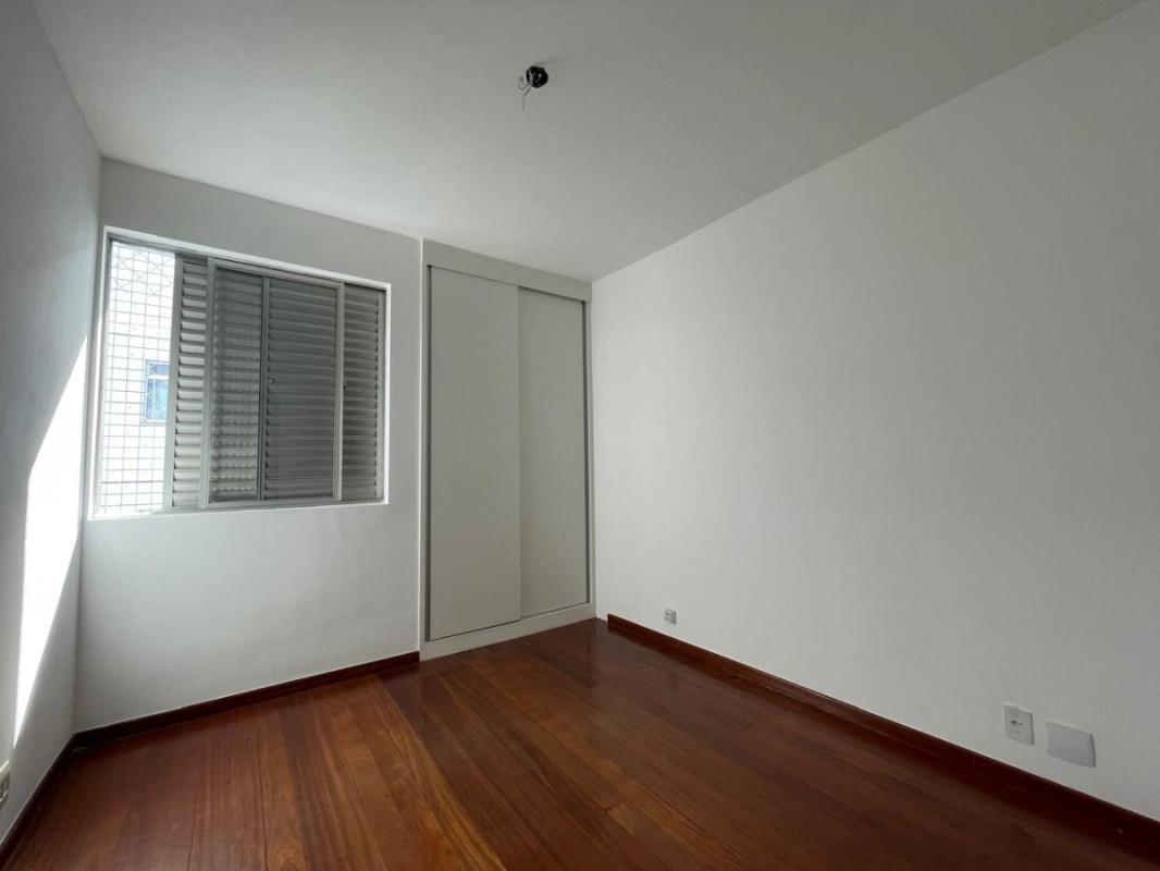 Apartamento, Castelo, 3 Quartos, 2 Vagas, 1 Suíte