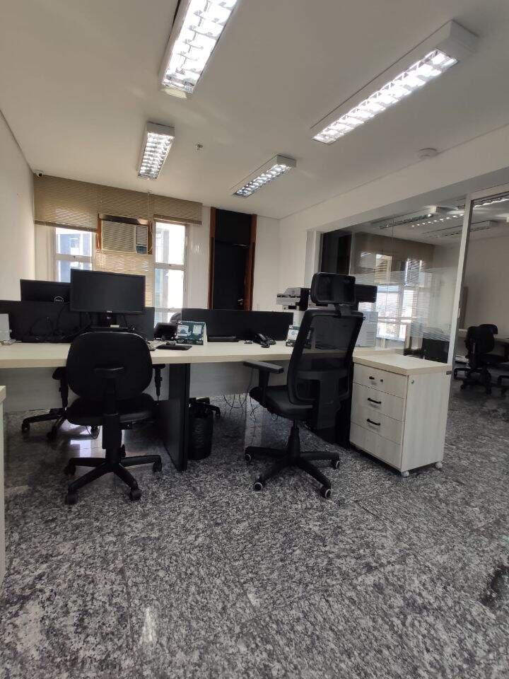 Andar, Santo Agostinho, 0 Quarto, 3 Vagas