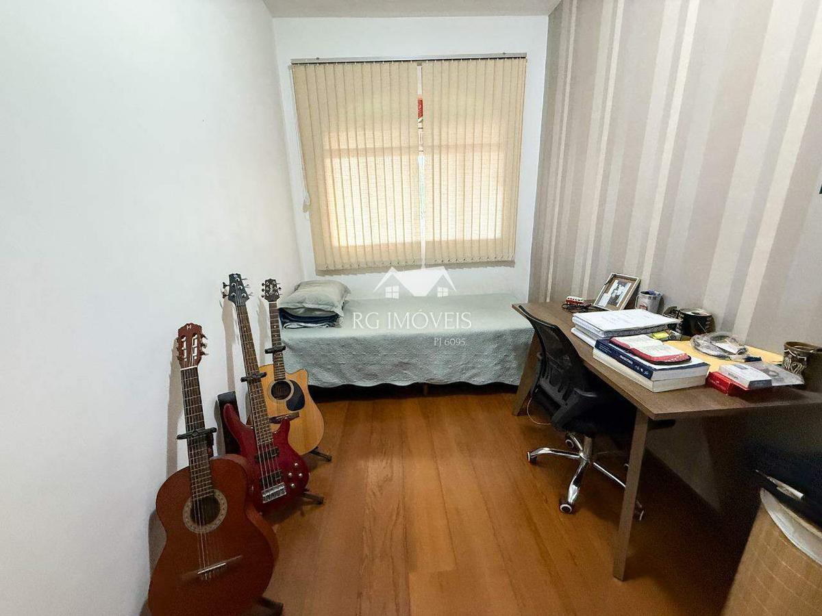 Casa, Araguaia, 4 Quartos, 3 Vagas, 1 Suíte