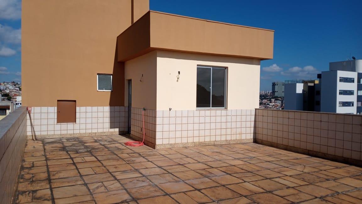 Cobertura, Ipiranga, 3 Quartos, 2 Vagas, 1 Suíte