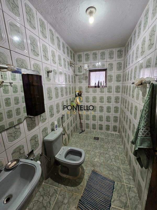 Galpão, São Francisco de Assis, 0 Quarto, 30 Vagas