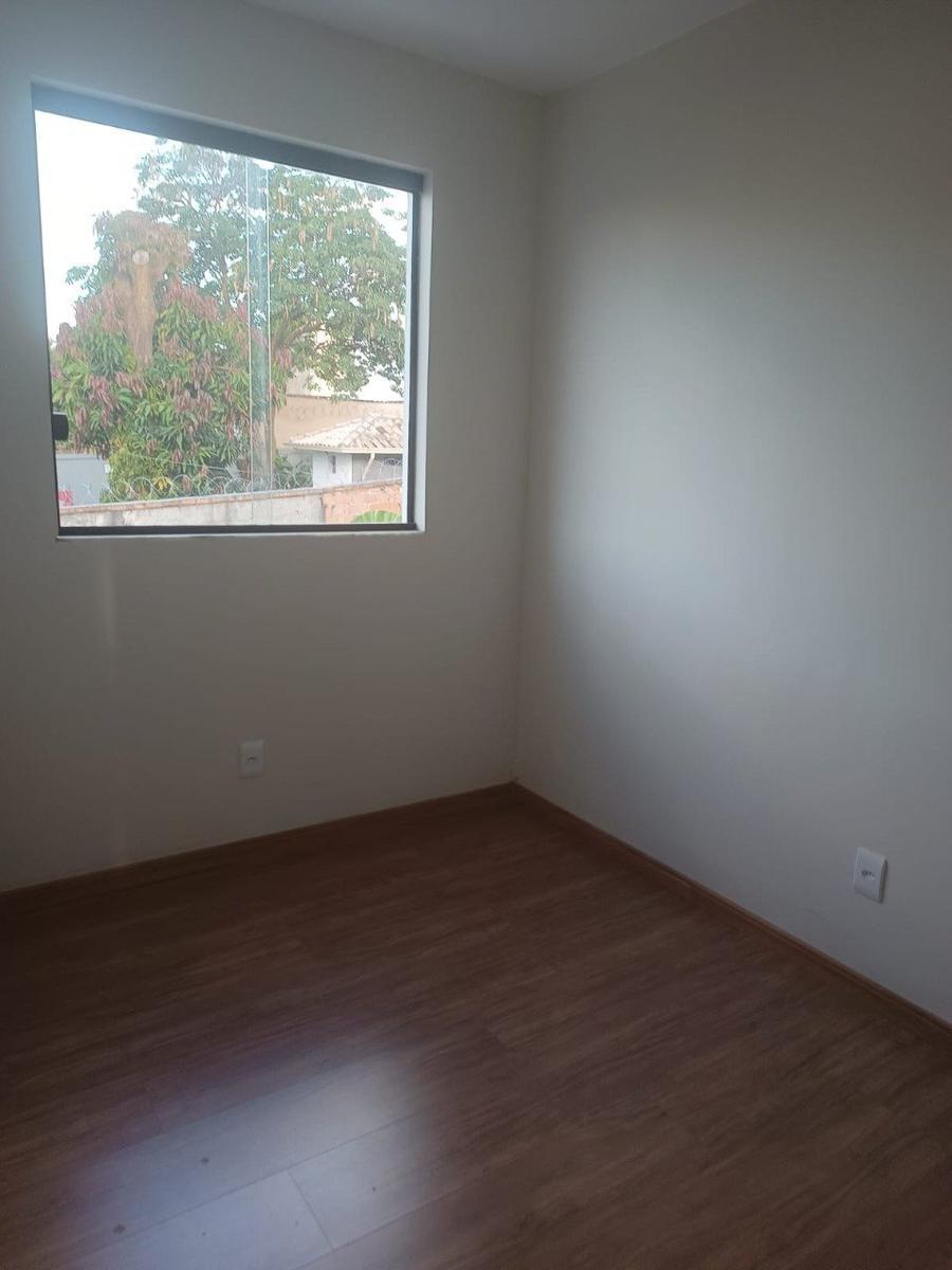 Cobertura, Santa Branca, 3 Quartos, 2 Vagas, 1 Suíte