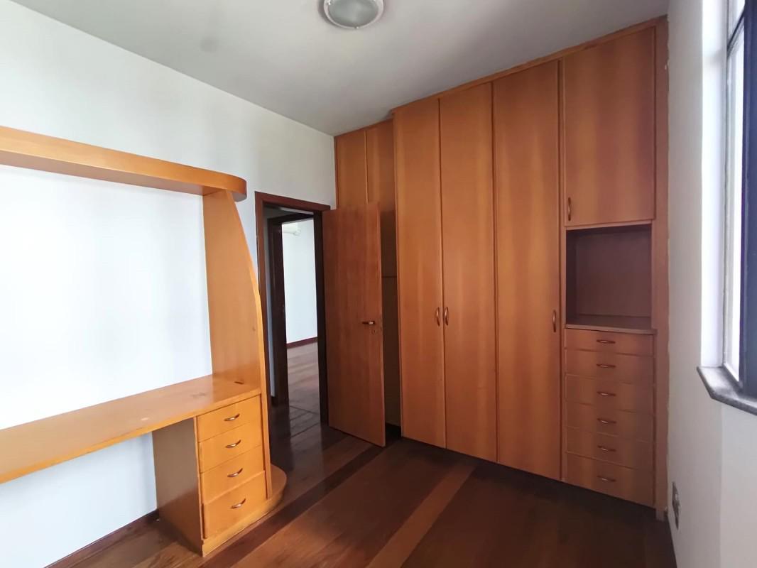 Casa, Inconfidentes, 5 Quartos, 8 Vagas, 2 Suítes