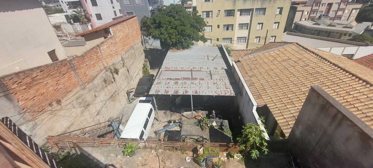 Lote, Padre Eustáquio, 3 Quartos, 20 Vagas