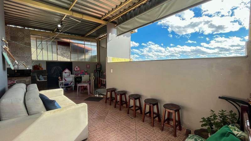 Casa, Minaslândia (p Maio), 3 Quartos, 1 Vaga, 1 Suíte