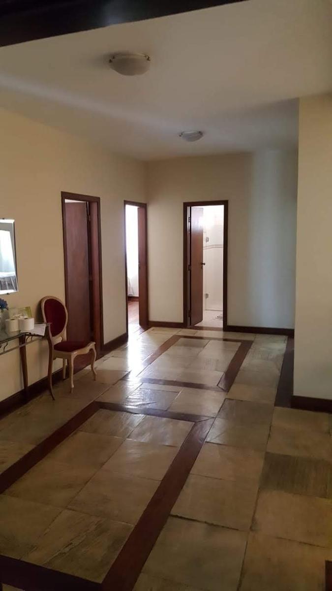 Casa, Castelo, 4 Quartos, 3 Vagas, 2 Suítes