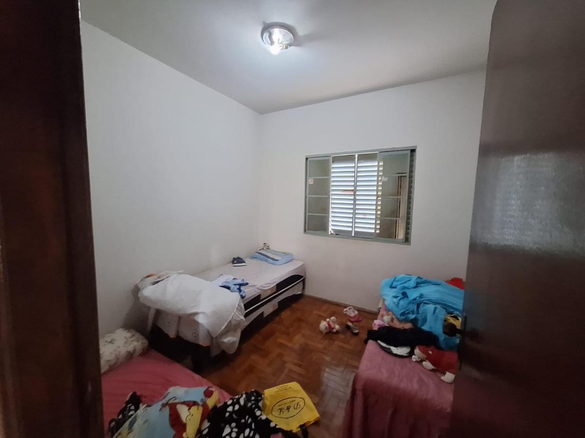 Casa, Centro, 3 Quartos, 0 Vaga