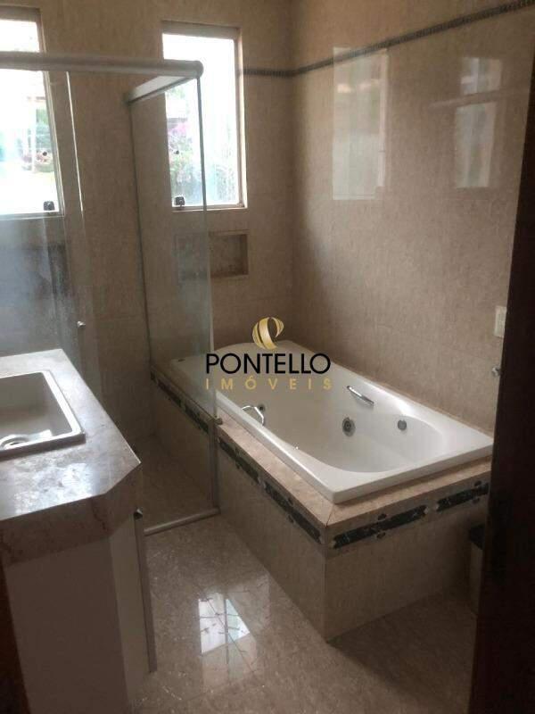 Casa, Condados da Lagoa, 3 Quartos, 0 Vaga, 1 Suíte