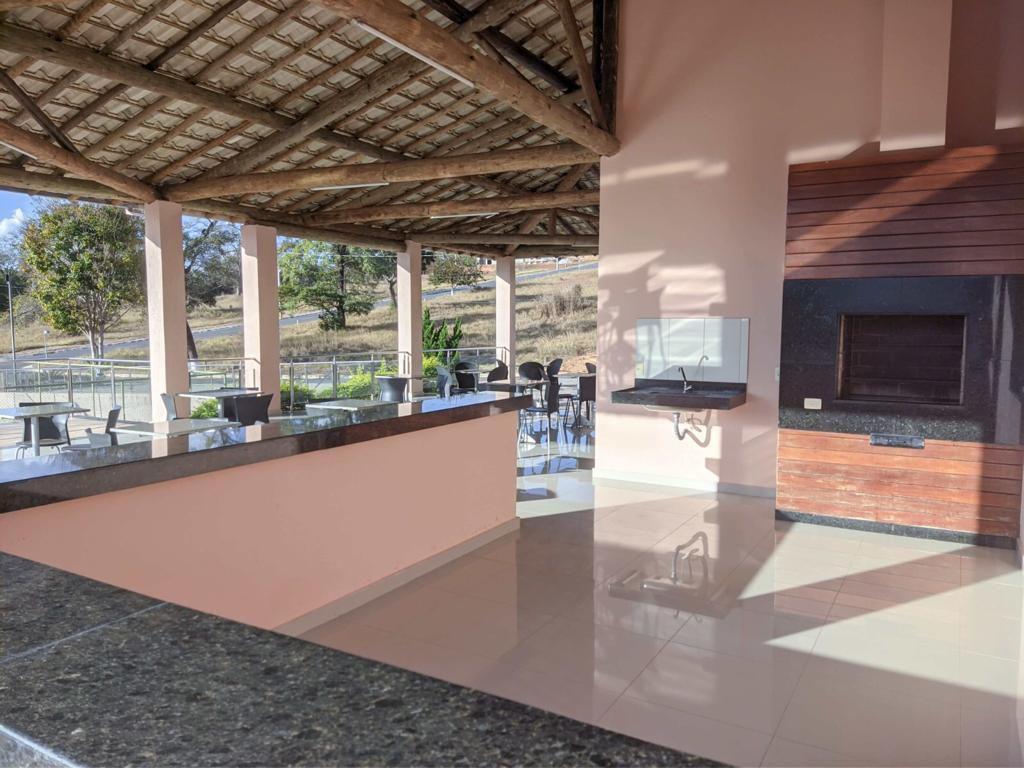 Lote, Centro, 0 Quarto, 0 Vaga