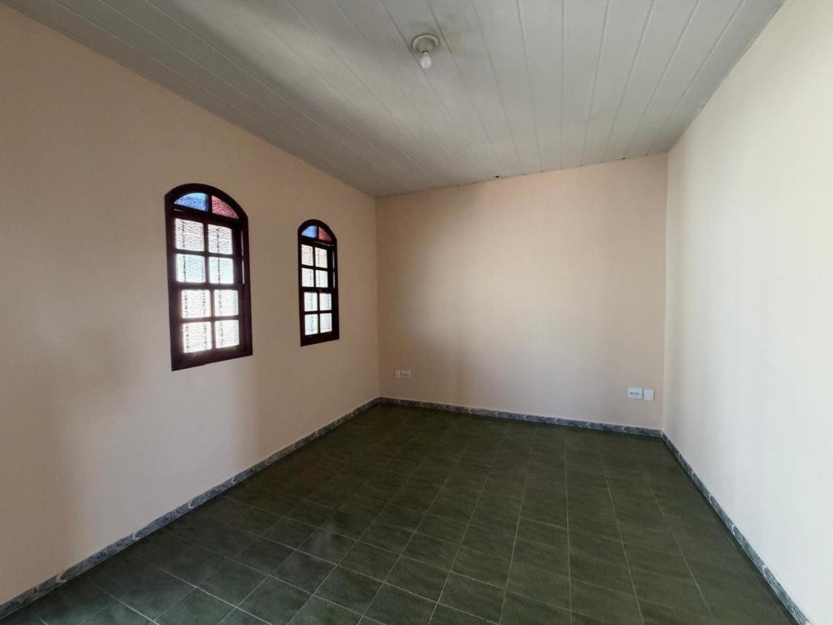 Casa, Alvorada, 4 Quartos, 2 Vagas, 1 Suíte