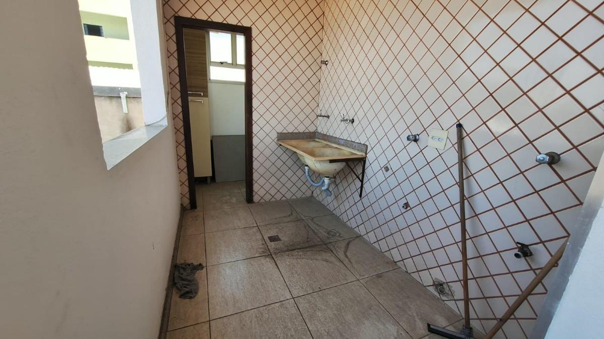 Casa, Eldorado, 3 Quartos, 2 Vagas, 1 Suíte