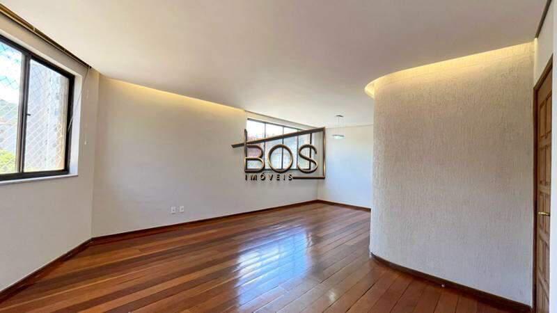 Apartamento, Cruzeiro, 4 Quartos, 2 Vagas, 1 Suíte