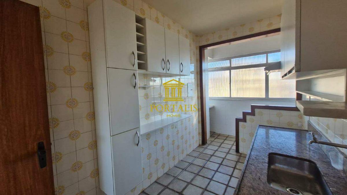 Apartamento, Sagrada Família, 2 Quartos, 1 Vaga