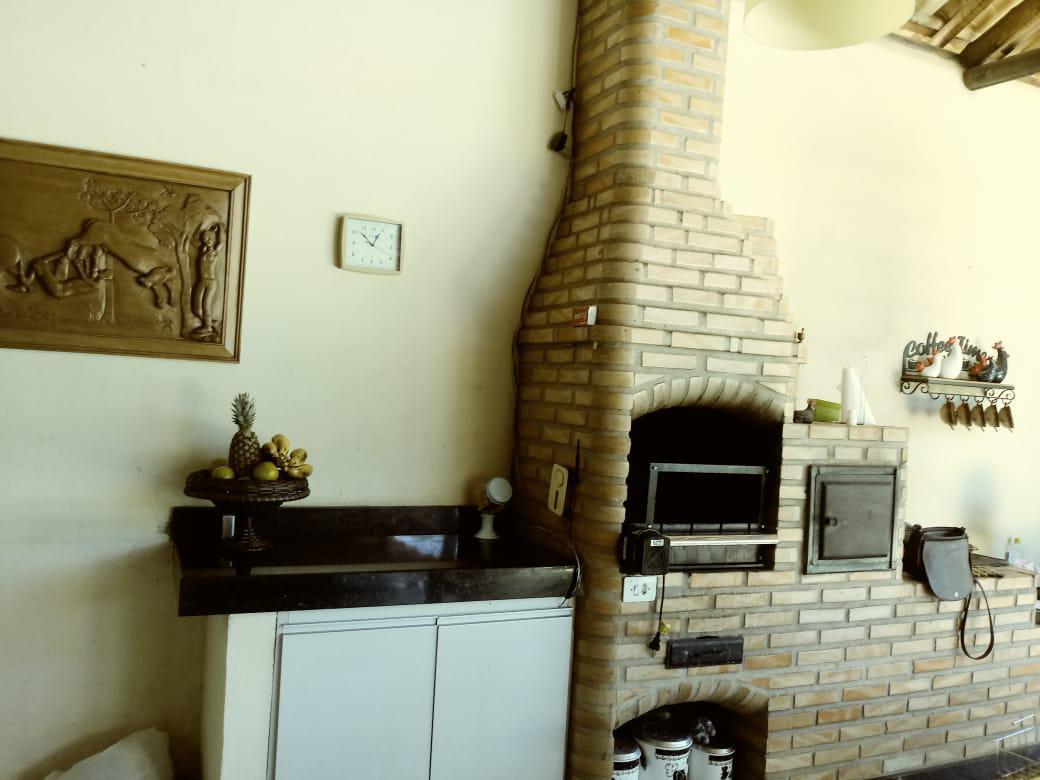 Casa em Condomínio, Centro, 2 Quartos, 6 Vagas, 2 Suítes