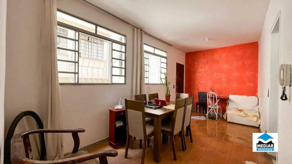 Apartamento, Sagrada Família, 3 Quartos, 1 Vaga