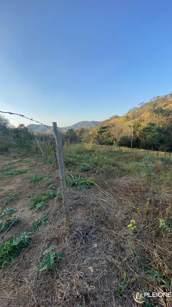 Lote, Centro, 0 Quarto, 0 Vaga
