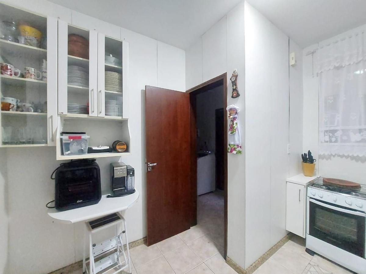 Apartamento, Floresta, 3 Quartos, 1 Vaga