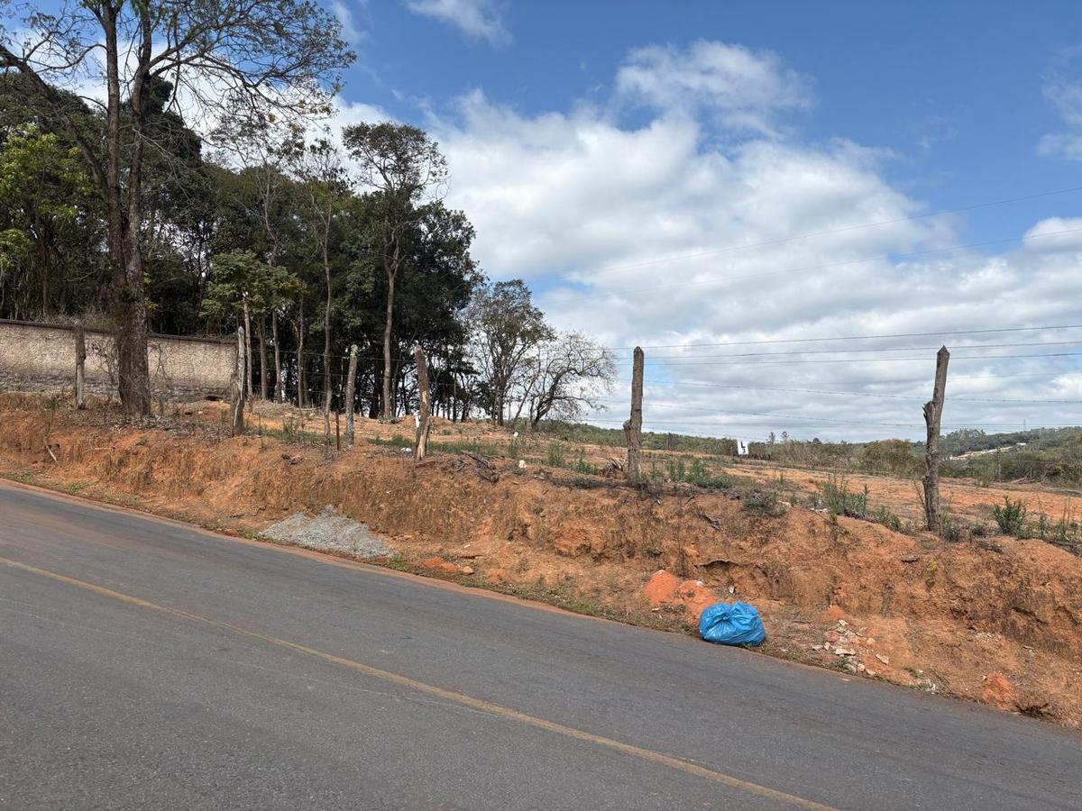 Lote, Novo Itabirito, 0 Quarto, 0 Vaga