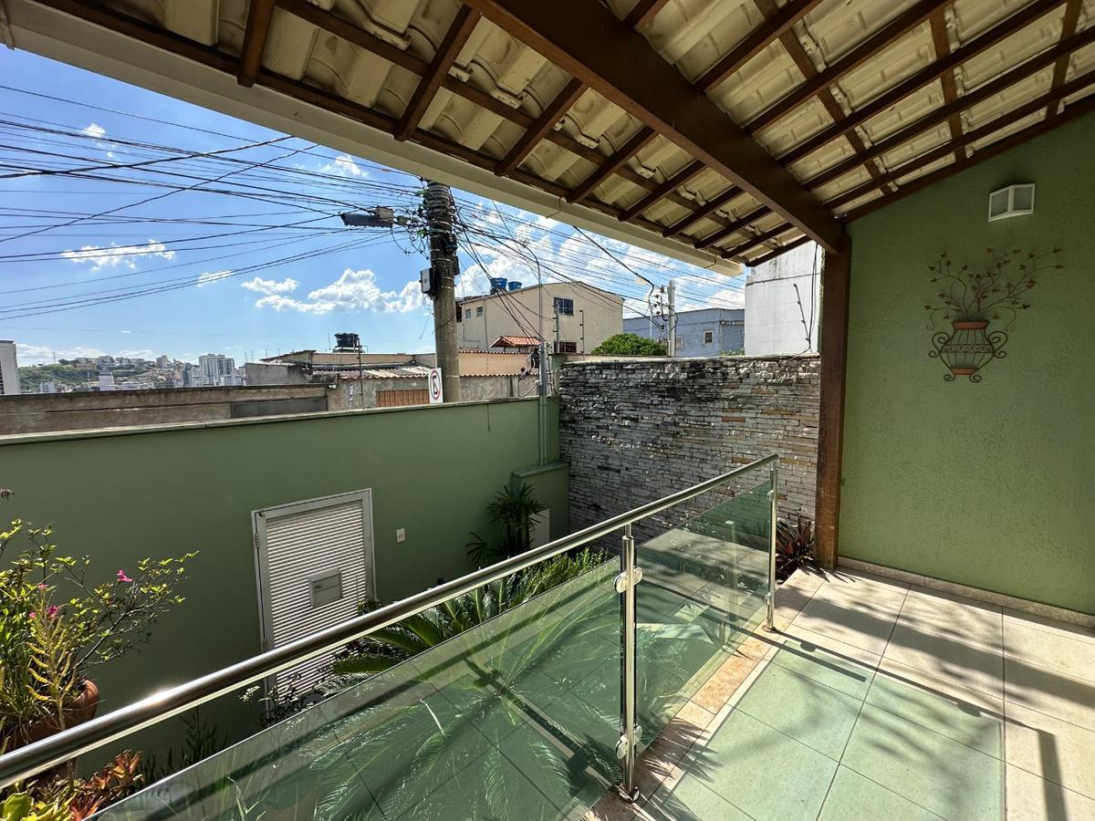 Casa, União, 3 Quartos, 6 Vagas, 1 Suíte