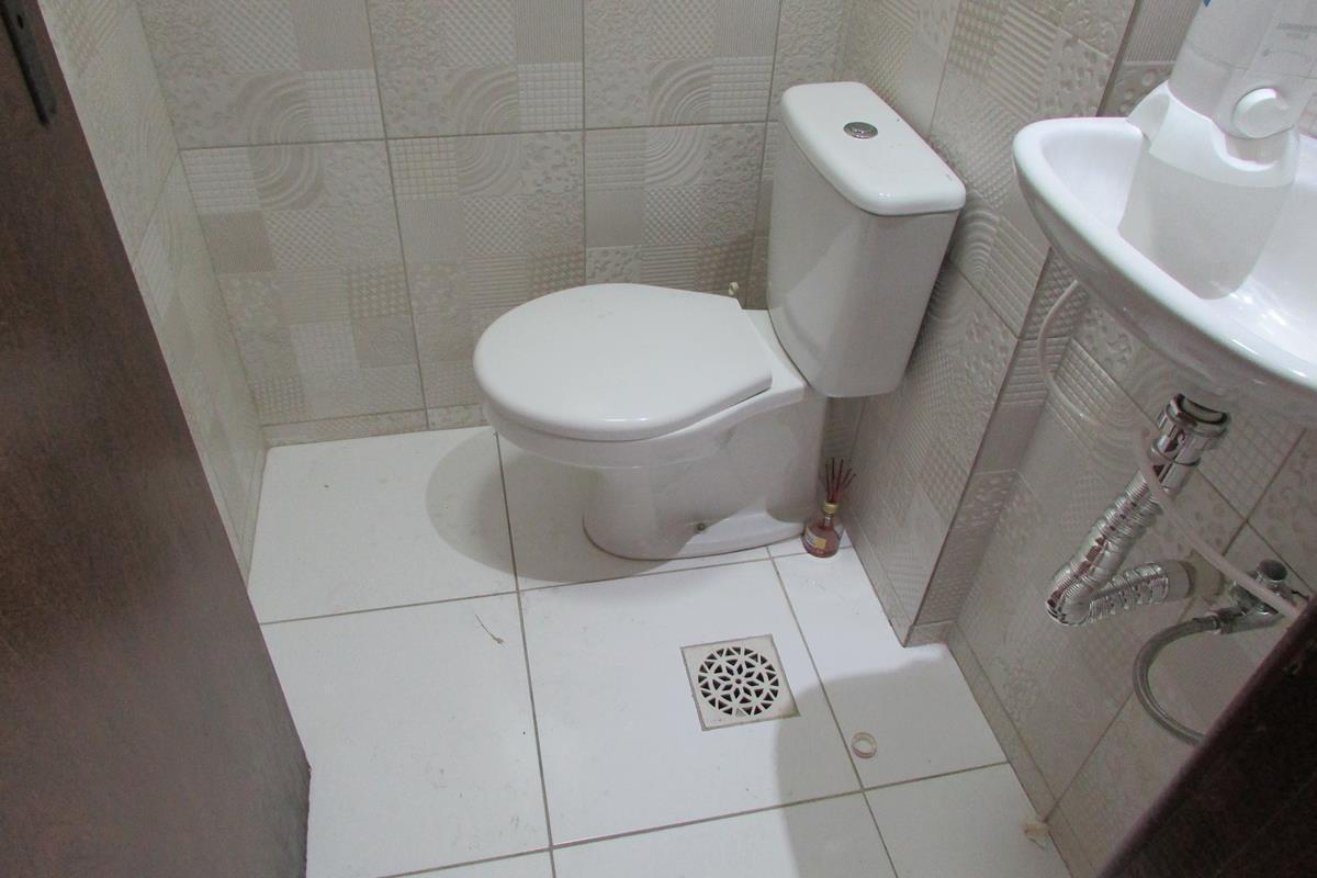 Sala, Barro Preto