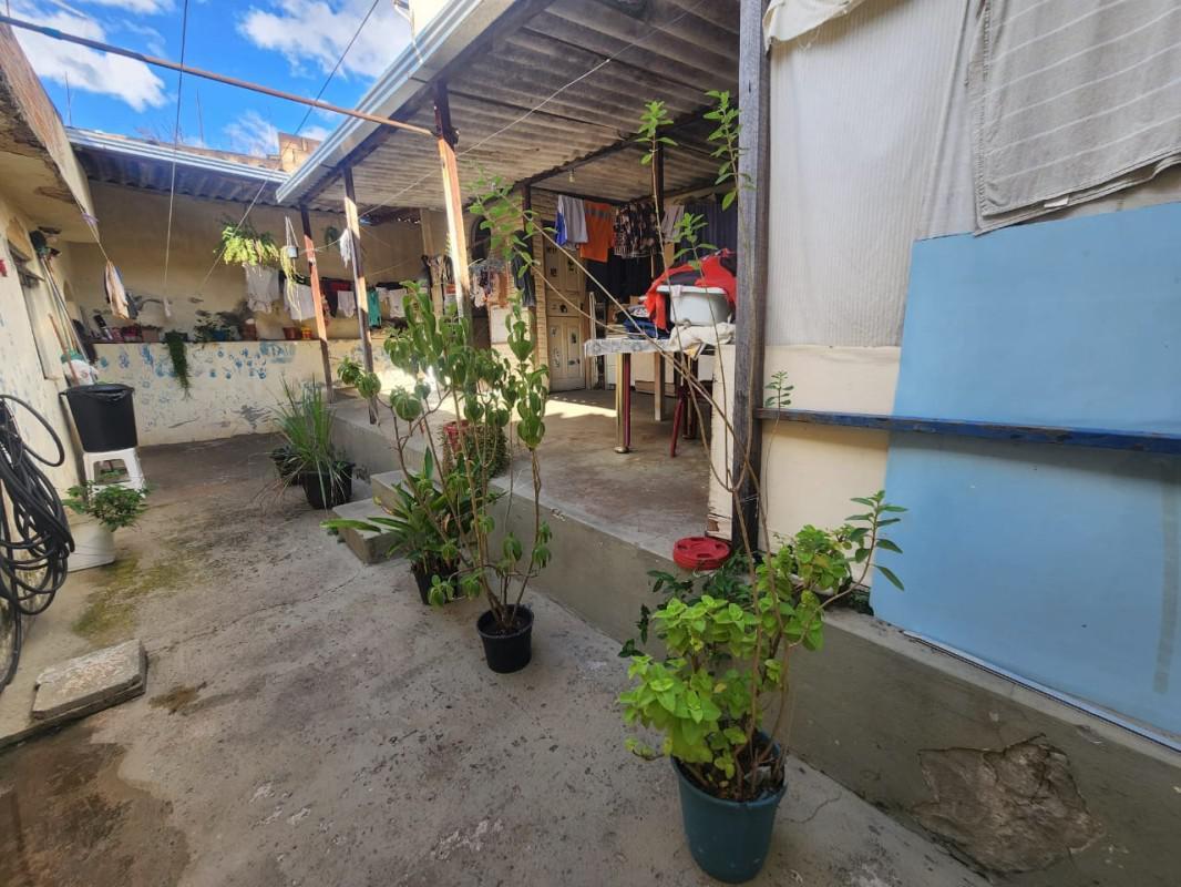 Casa, Conjunto Água Branca, 3 Quartos, 1 Vaga, 1 Suíte