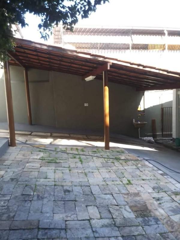 Casa, Cinquentenário, 2 Quartos, 8 Vagas