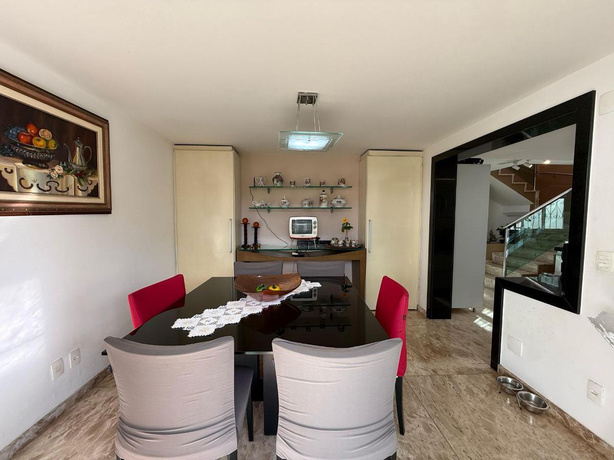 Casa, Planalto, 3 Quartos, 2 Vagas, 1 Suíte