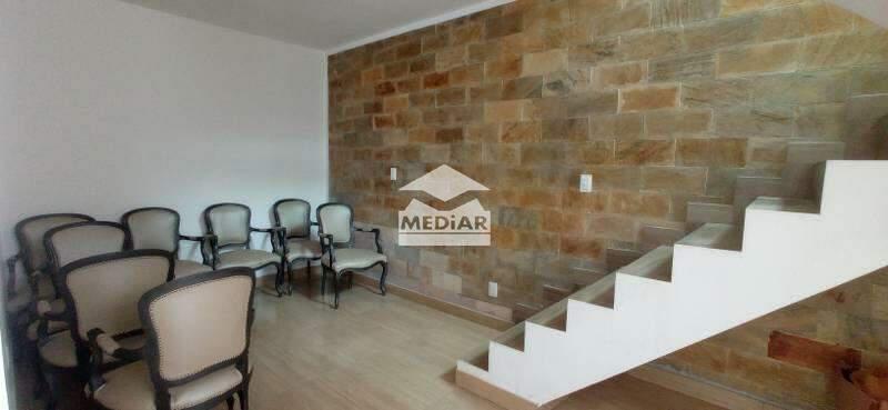 Casa, Colégio Batista, 5 Quartos, 2 Vagas, 2 Suítes