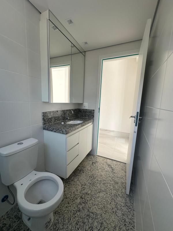 Apartamento, Esplanada, 2 Quartos, 1 Vaga, 1 Suíte