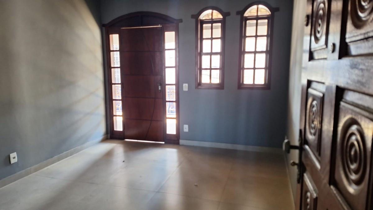 Casa, Eldorado, 3 Quartos, 2 Vagas, 1 Suíte