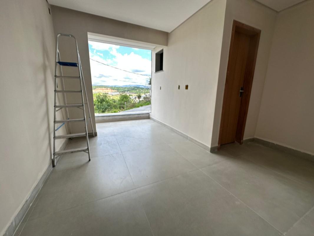 Casa, Monte Verde, 3 Quartos, 2 Vagas, 1 Suíte