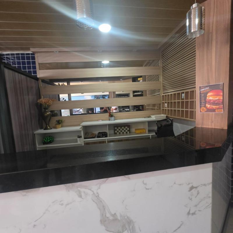 Hotel, Centro, 28 Quartos, 0 Vaga, 28 Suítes
