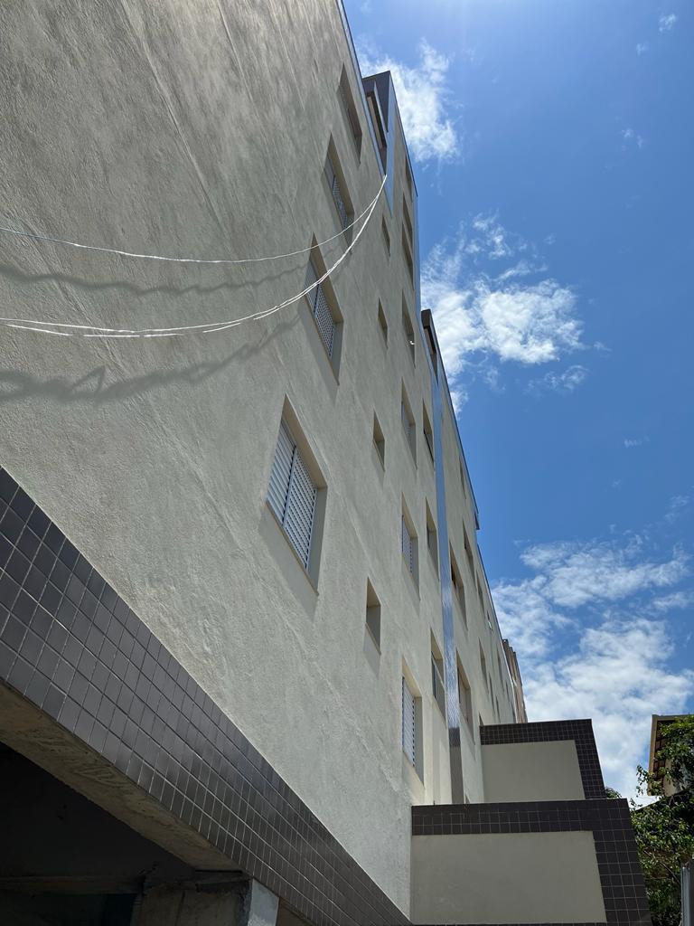 Apartamento, Europa, 2 Quartos, 1 Vaga, 1 Suíte