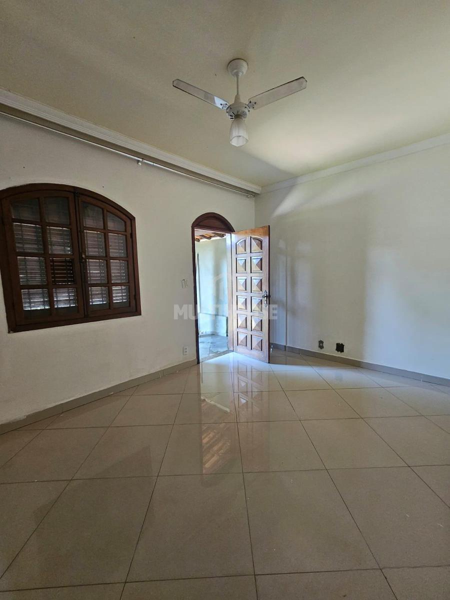 Casa, Ouro Preto, 3 Quartos, 2 Vagas, 1 Suíte