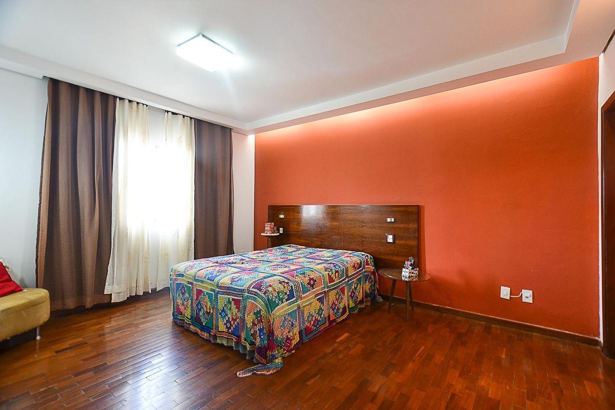 Casa, Palmares, 8 Quartos, 5 Vagas, 2 Suítes