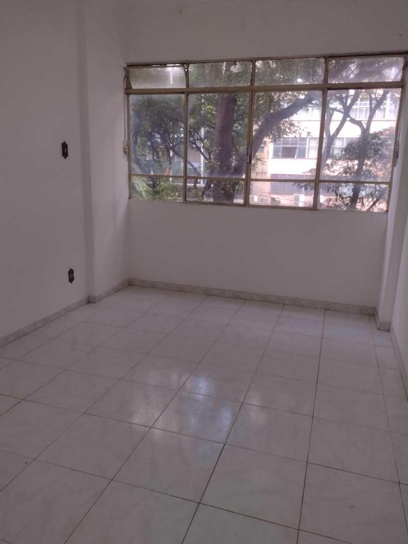 Quitinete, Barro Preto, 1 Quarto, 0 Vaga