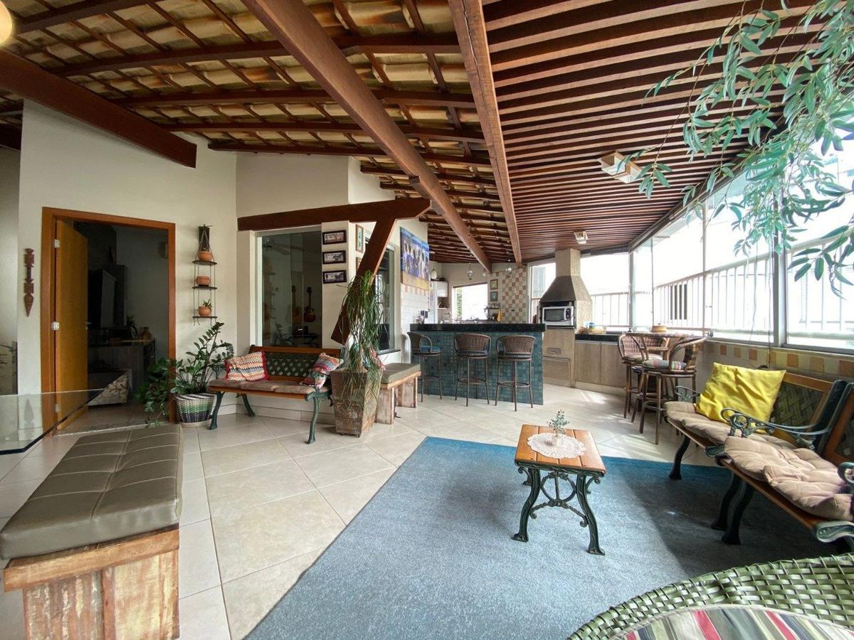 Cobertura, Santa Rosa, 4 Quartos, 1 Vaga, 2 Suítes