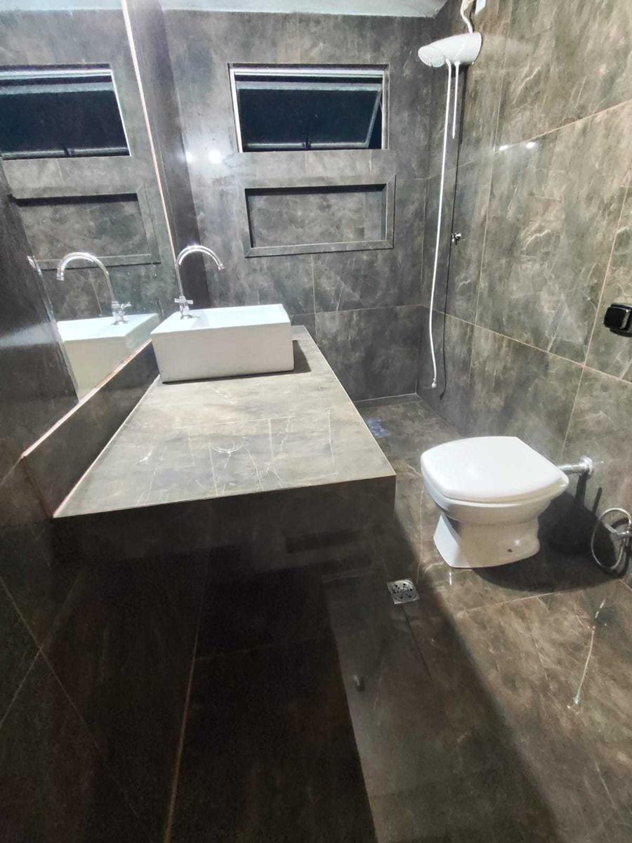 Casa, Planalto, 7 Quartos, 3 Vagas, 3 Suítes