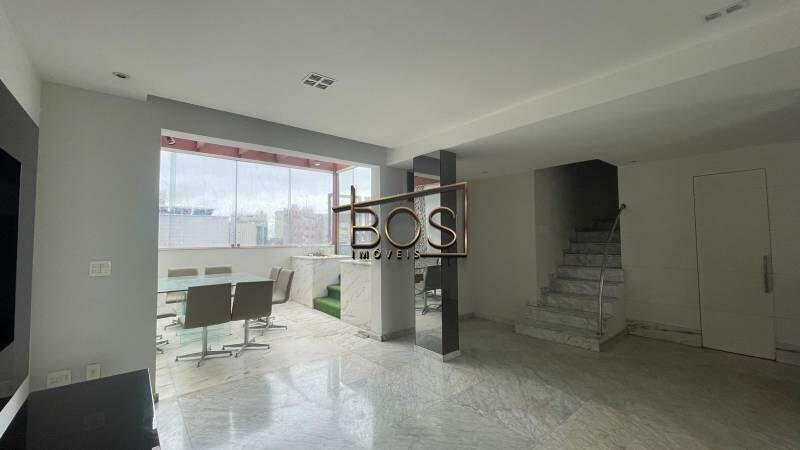 Cobertura, Funcionários, 3 Quartos, 2 Vagas, 1 Suíte