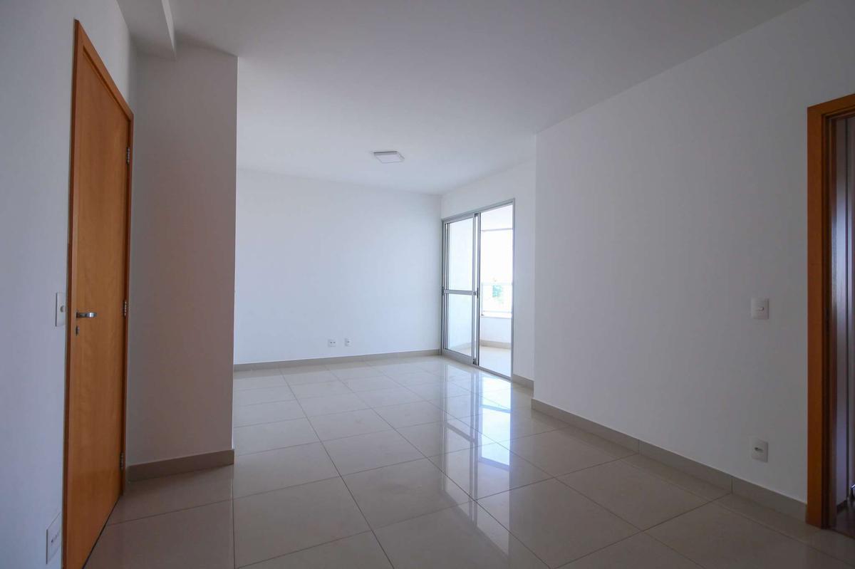 Apartamento, Serra, 2 Quartos, 2 Vagas, 1 Suíte