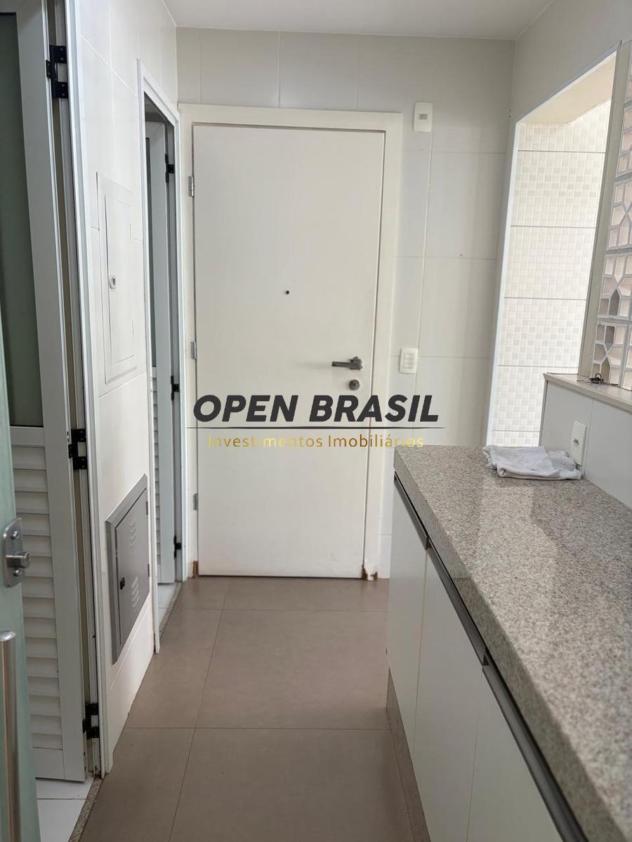 Apartamento, Vale dos Cristais, 4 Quartos, 3 Vagas, 2 Suítes
