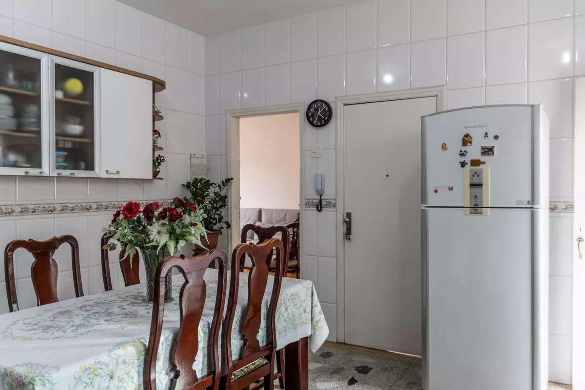 Apartamento, Coração de Jesus, 3 Quartos, 1 Vaga, 1 Suíte
