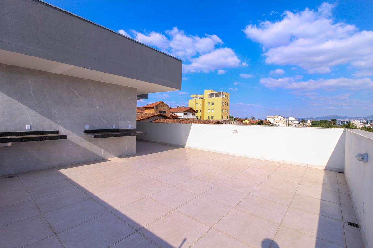 Cobertura, Santa Mônica, 3 Quartos, 2 Vagas, 1 Suíte