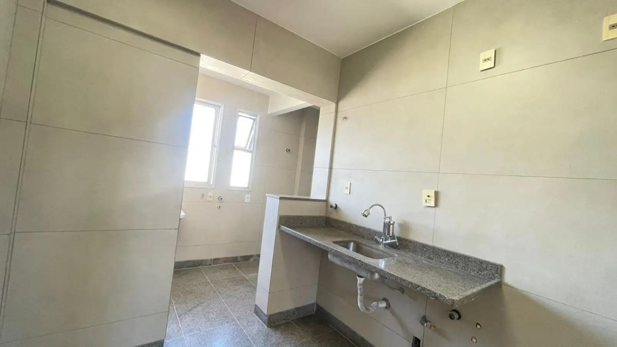 Apartamento, Funcionários, 3 Quartos, 2 Vagas, 1 Suíte