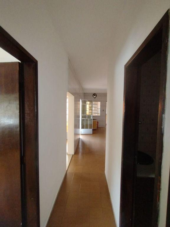 Casa, Centro, 7 Quartos, 0 Vaga