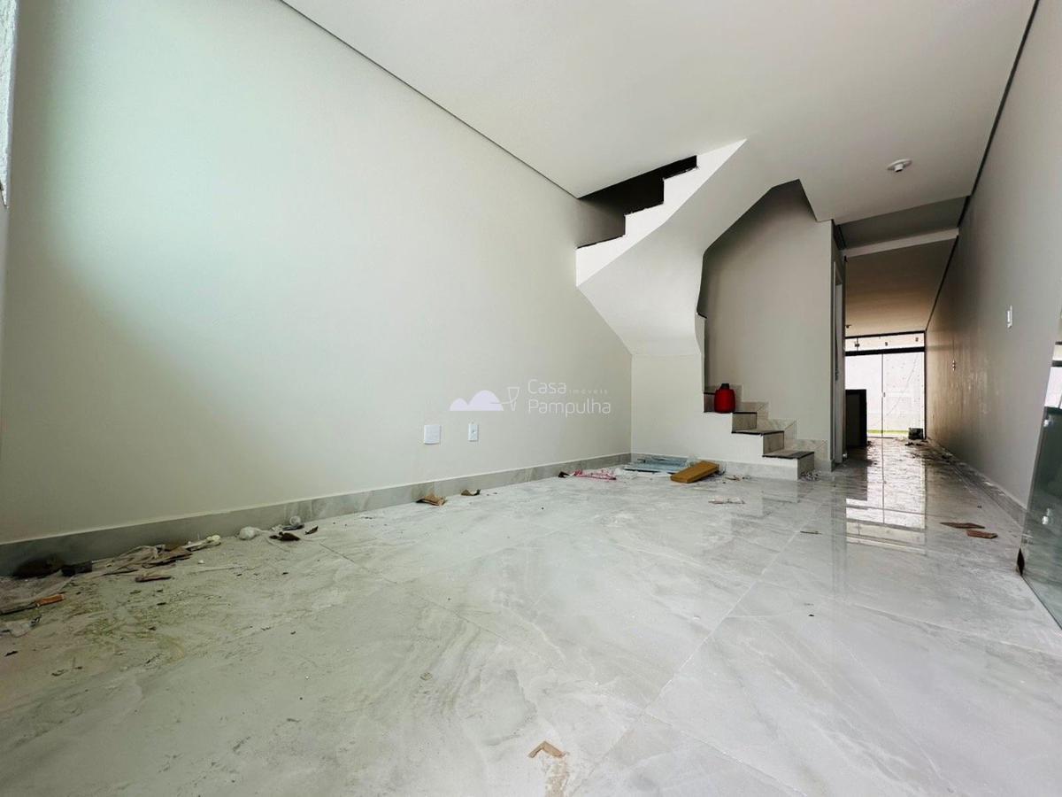 Casa, Candelária, 2 Quartos, 2 Vagas, 1 Suíte