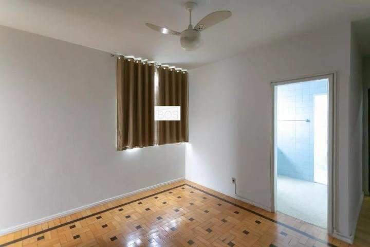 Apartamento, Floresta, 2 Quartos, 0 Vaga