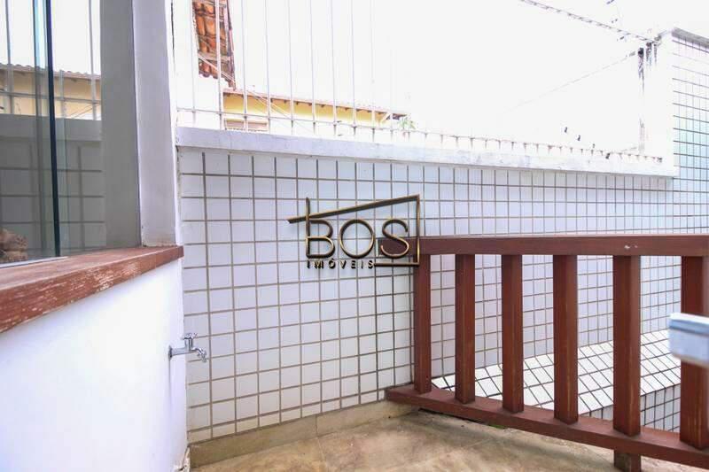 Casa, Serra, 4 Quartos, 5 Vagas, 1 Suíte